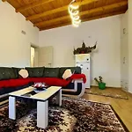 Villa Goliku